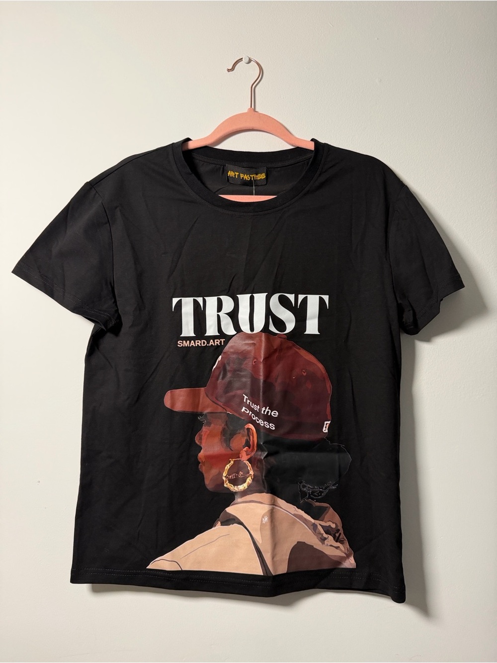 🧡| TRUST Graphic Tee with Hat Portrait